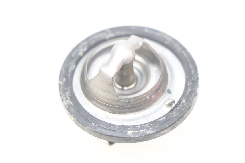 photo de TERMOSTATO YAMAHA MT-07 MT07 ABS 700 (2014 - 2017) - Zoom estado de uso