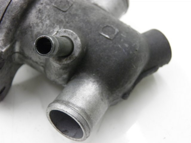 photo de TERMOSTATO  SUZUKI SV S 650 (2003 - 2009) - Zoom estado de uso