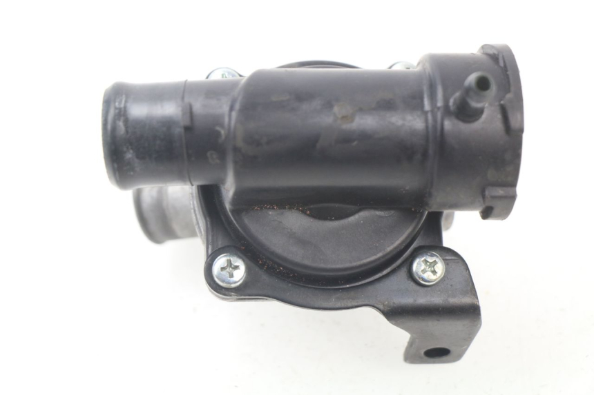 photo de TERMOSTATO  KAWASAKI Z ABS 750 (2007 - 2013) - Primer plano técnico