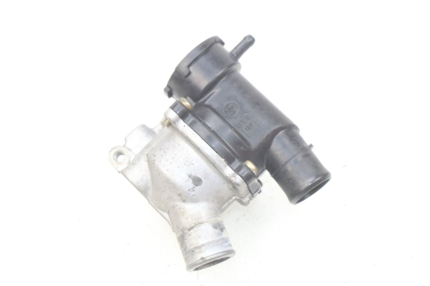 photo de TERMOSTATO KAWASAKI Z S 750 (2003 - 2006) - Primer plano técnico