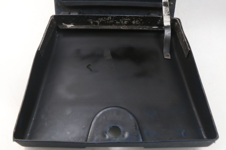 photo de MALETA KYMCO AGILITY 4T 50 (2005 - 2018) - Estado de la superficie y material