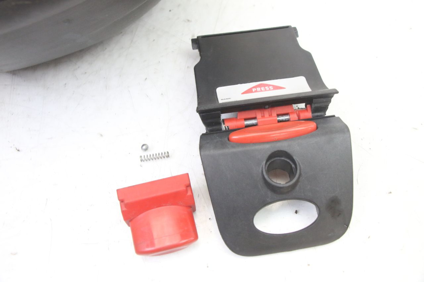 photo de MALETA APRILIA ATLANTIC 125 (2003 - 2009) - Detalle de la pieza