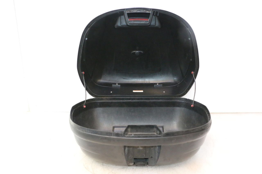 photo de MALETA APRILIA ATLANTIC S 125 (2010 - 2013) - Enfoque en la estructura