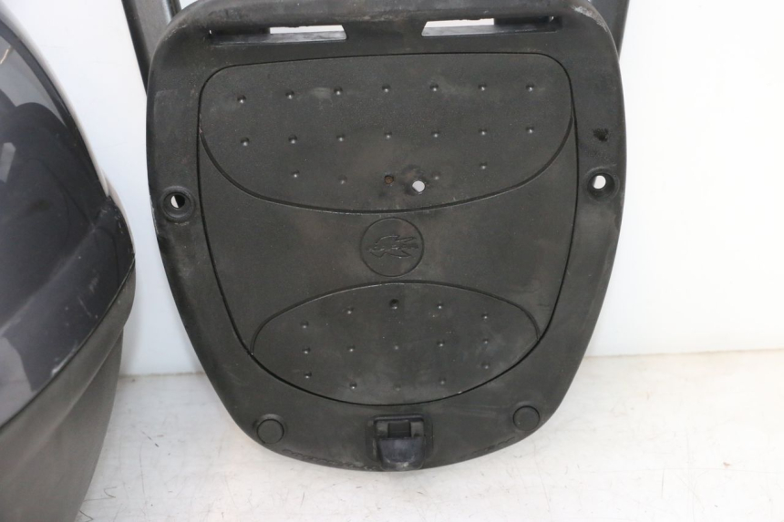 photo de MALETA PEUGEOT ELYSTAR 50 (2002 - 2014) - Detalle de la pieza