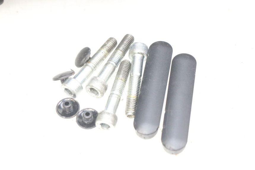 photo de MALETA HONDA FES PANTHEON 2T 125 (1998 - 2002) - Zoom sobre los componentes