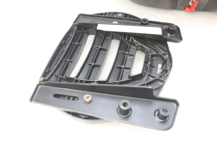 photo de MALETA HONDA FES PANTHEON 2T 125 (1998 - 2002) - Marcados y referencias originales