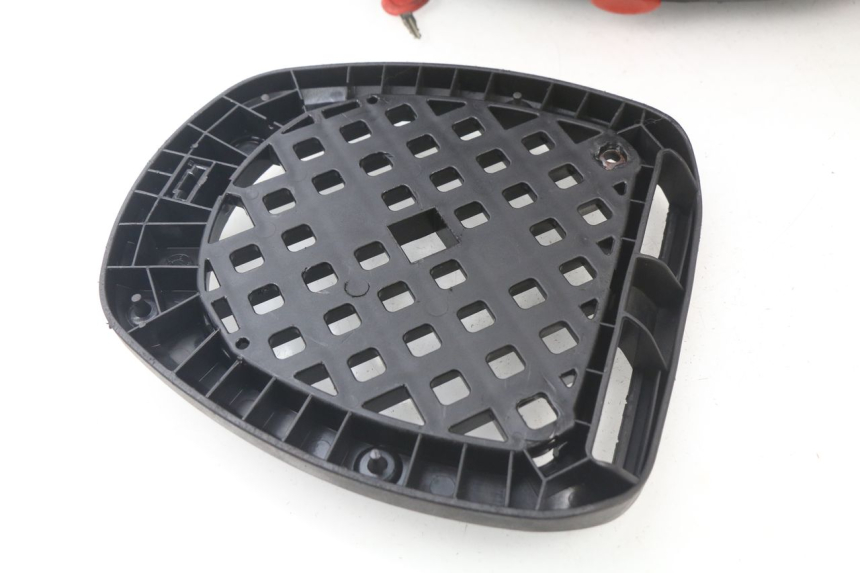 photo de MALETA HONDA FES PANTHEON 125 (2003 - 2007) - Zoom estado de uso