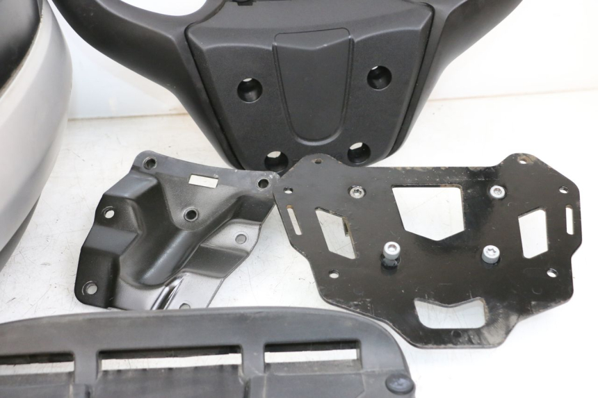 photo de MALETA PIAGGIO MP3 HPE 350 (2018 - 2020) - Ángulo de visión alternativo