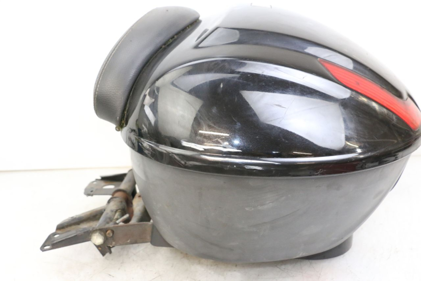 photo de MALETA PIAGGIO MP3 LT 400 (2007 - 2012) - Estado de la superficie y material