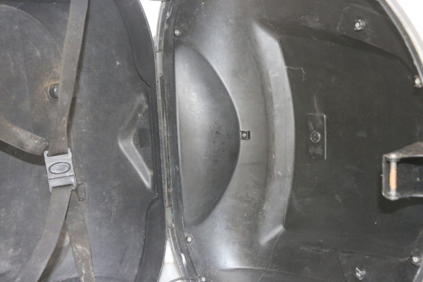 photo de MALETA PIAGGIO MP3 LT 300 (2010 - 2016) - Perfil de la pieza de repuesto