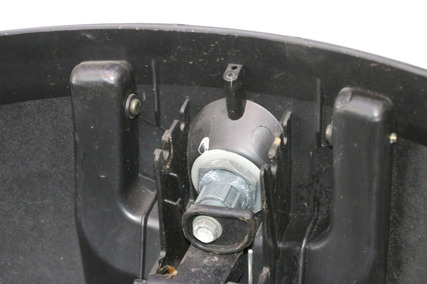 photo de MALETA PIAGGIO MP3 LT 400 (2007 - 2012) - Primer plano de alta resolución