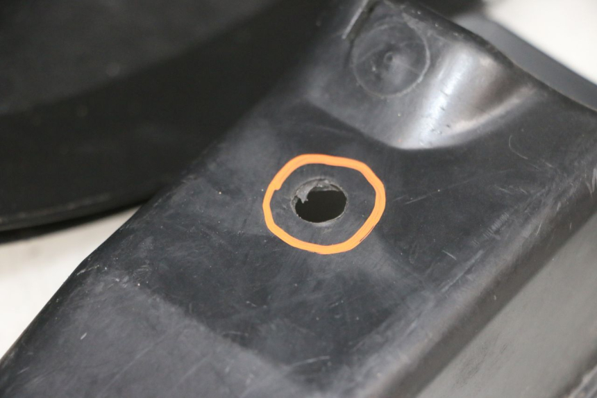 photo de MALETA PIAGGIO MP3 RL 250 (2006 - 2010) - Ángulo de visión alternativo