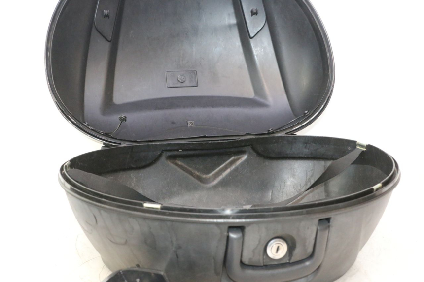 photo de MALETA PIAGGIO MP3 125 (2006 - 2014) - Zoom sobre los componentes
