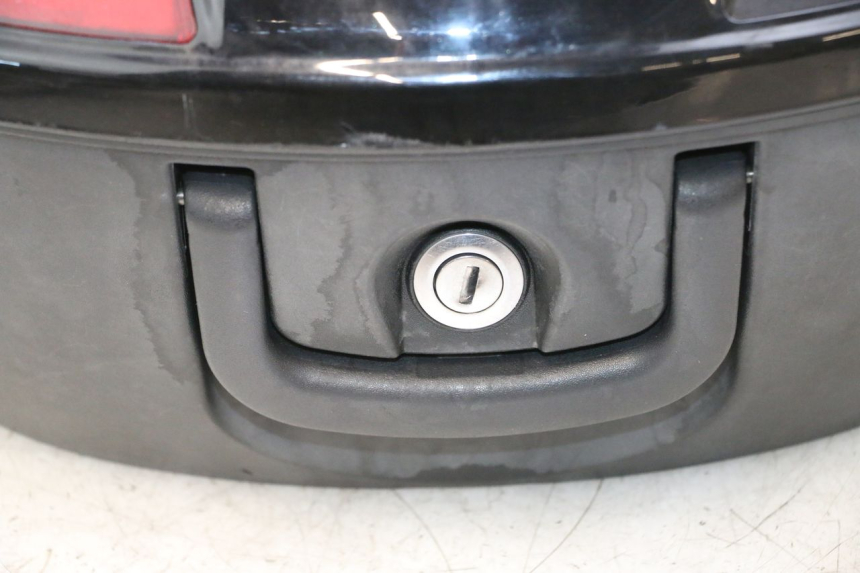 photo de MALETA PIAGGIO MP3 125 (2006 - 2014) - Detalle de la pieza