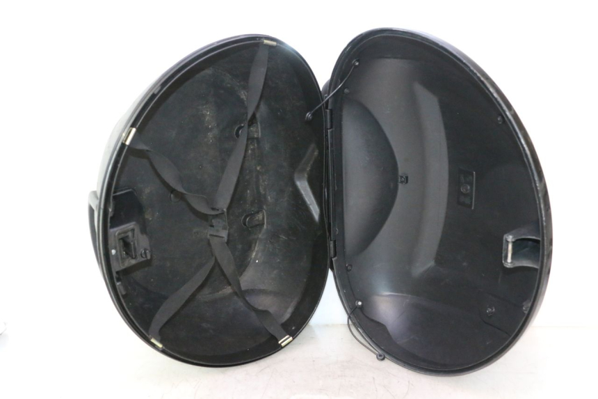photo de MALETA PIAGGIO MP3 125 (2006 - 2014) - Otra perspectiva
