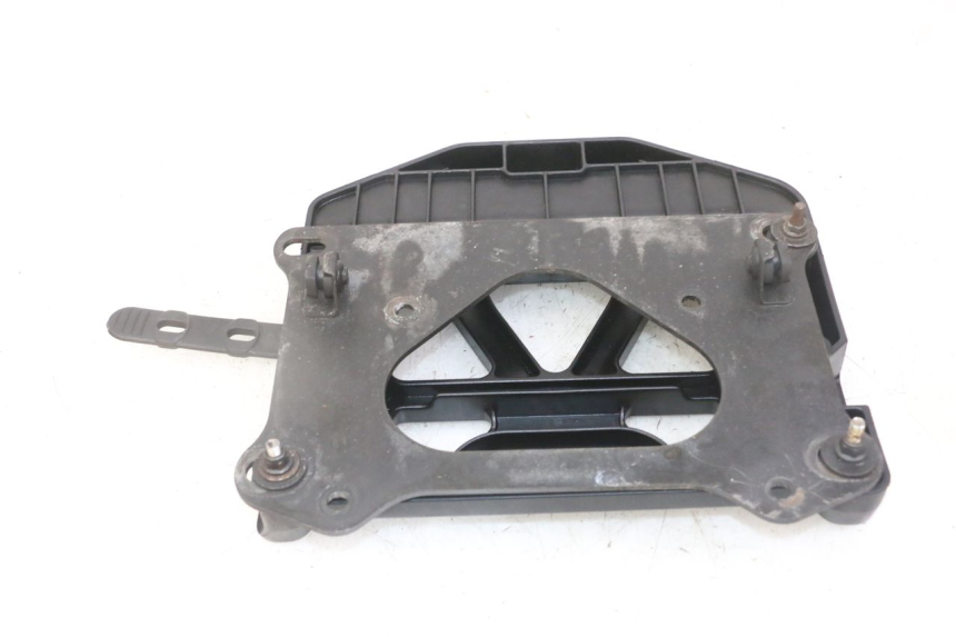 photo de MALETA HONDA NTV DEAUVILLE ABS 700 (2007 - 2016) - Primer plano técnico