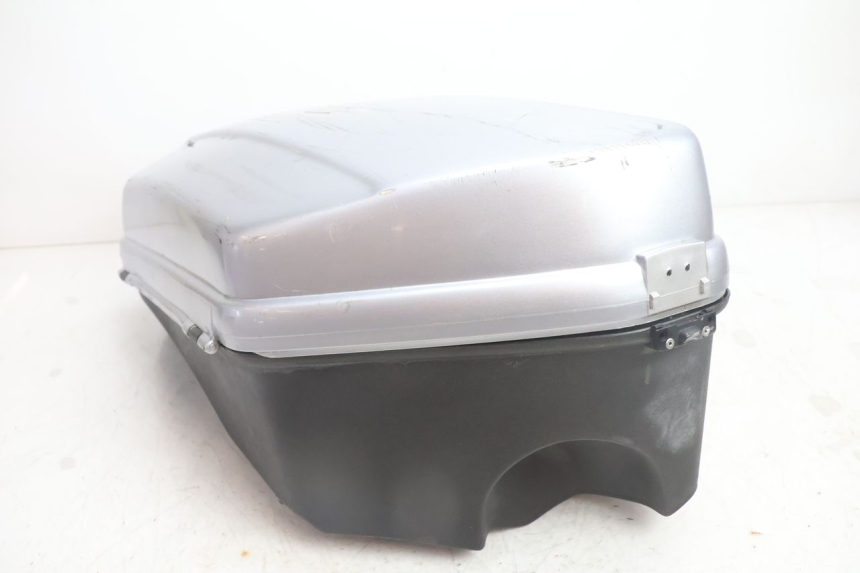 photo de MALETA APRILIA SCARABEO GT 125 (1999 - 2007) - Primer plano de alta resolución