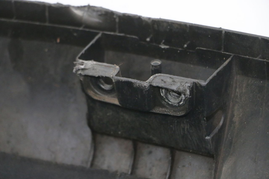 photo de MALETA APRILIA SCARABEO GT TOURING 125 (1999 - 2005) - Recambio usado revisado