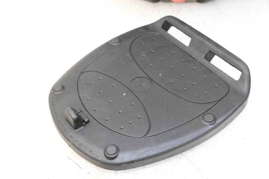 photo de MALETA PEUGEOT V-CLIC VCLIC 50 (2007 - 2013) - Zoom sobre los componentes