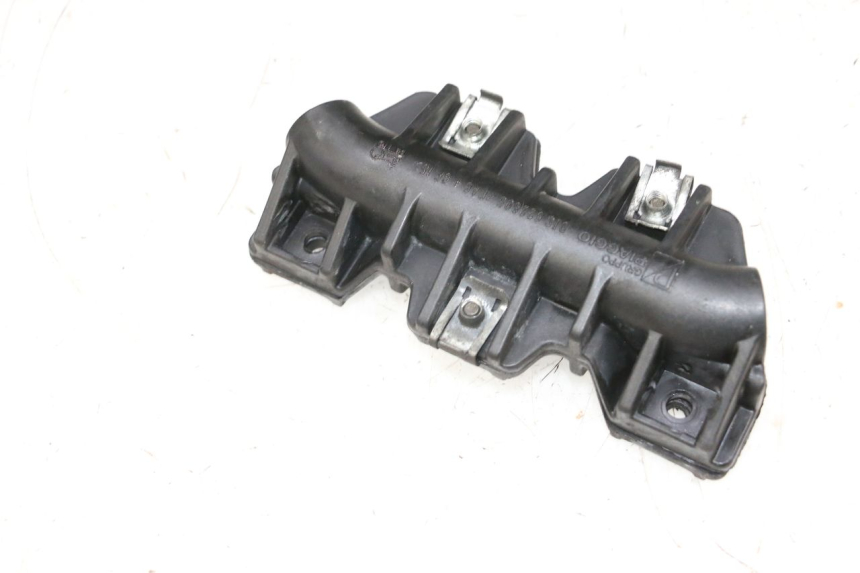 photo de MALETA PIAGGIO VESPA GTS SUPER IE 125 (2009 - 2016) - Zoom calidad de ocasión