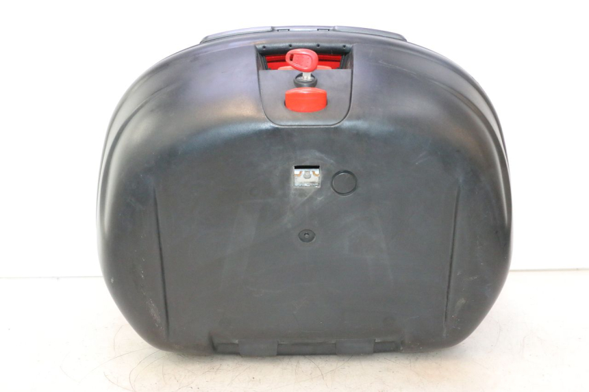 photo de MALETA YAMAHA X-MAX XMAX 125 (2010 - 2013) - Detalles de los puntos de fijación