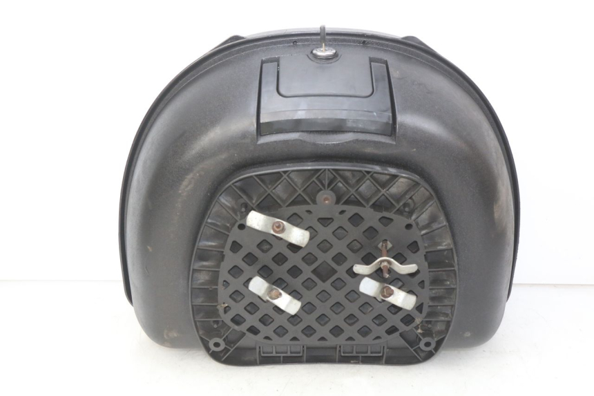 photo de TOP CASE YAMASAKI YM T 125 (2015 - 2020) - Detalle de la pieza