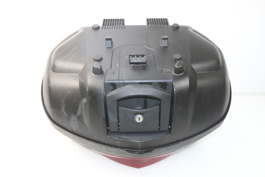 photo de MALETA YAMAHA YP X-MAX XMAX 400 (2014 - 2017) - Primer plano técnico