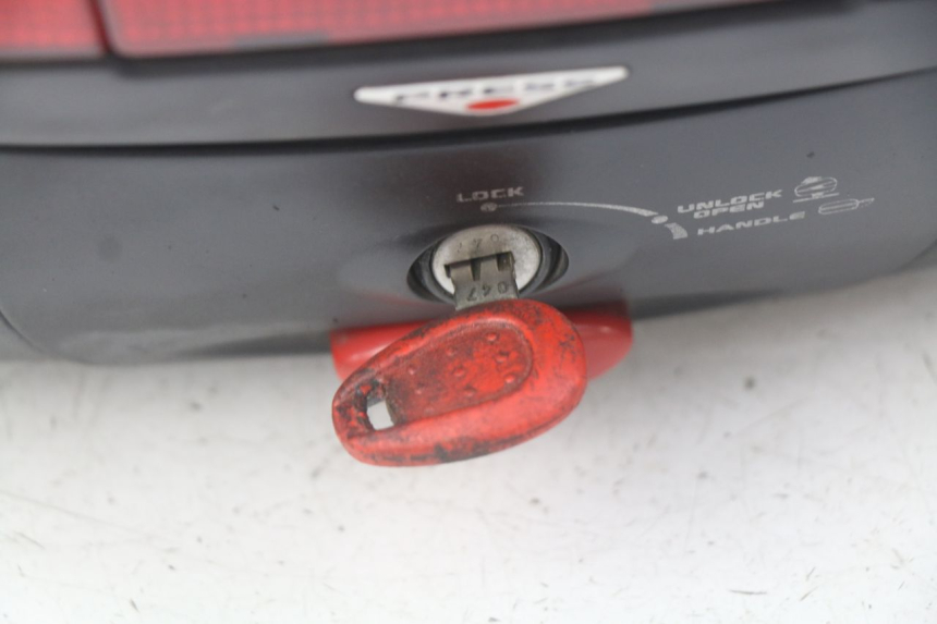 photo de MALETA KAWASAKI ZR7 ZR-7 S 750 (1999 - 2004) - Características distintivas