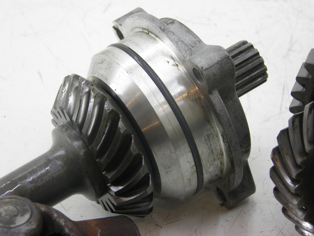 photo de RUEDA TRASERA ENGRANAJES YAMAHA FJR 1300 (2004 - 2005) - Inspección visual detallada