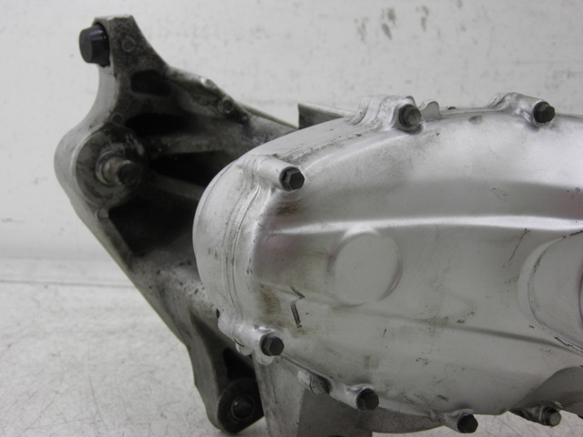 photo de RUEDA TRASERA ENGRANAJES YAMAHA XP T-MAX TMAX ABS 500 (2000 - 2003) - Estado de la superficie y material