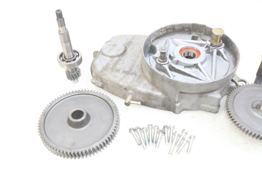 photo de TRANSMISIÓN DE LA RUEDA KYMCO AGILITY 16+ 4T 50 (2018 - 2023) - Detalles de los puntos de fijación