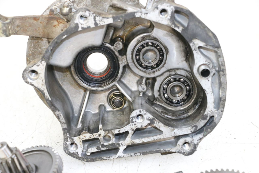 photo de TRANSMISIÓN DE LA RUEDA KYMCO AGILITY 4T 50 (2005 - 2018) - Detalles de los puntos de fijación