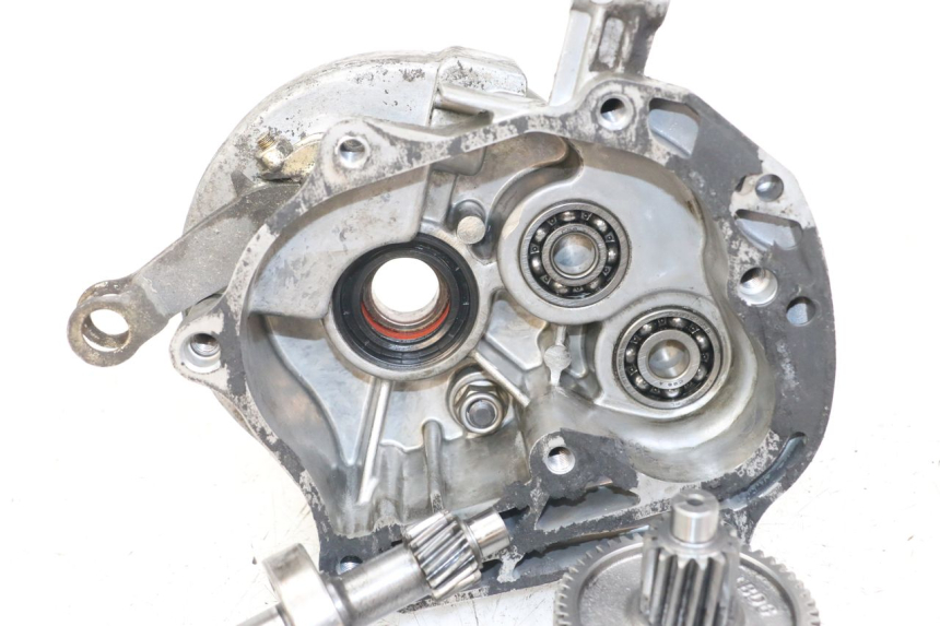 photo de TRANSMISIÓN DE LA RUEDA KYMCO AGILITY 4T 50 (2005 - 2018) - Estado de la superficie y material