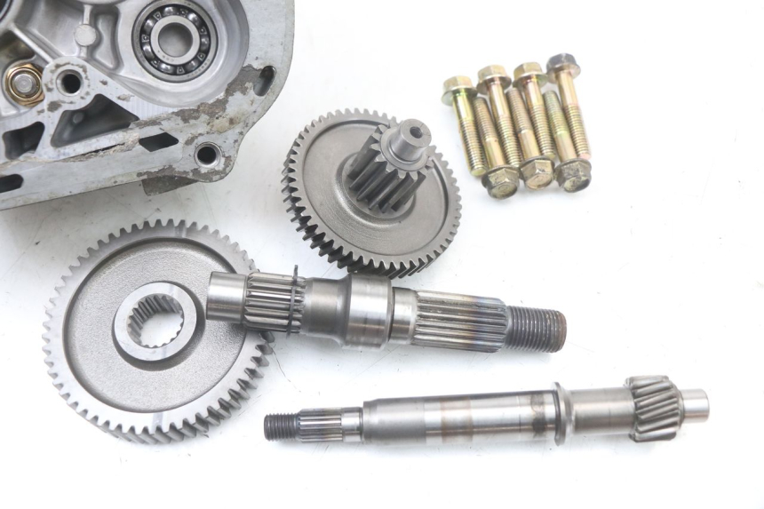 photo de TRANSMISIÓN DE LA RUEDA KYMCO AGILITY 4T 50 (2005 - 2018) - Otra perspectiva