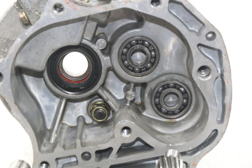 photo de RUEDA TRASERA ENGRANAJES KYMCO AGILITY FR 2T 50 (2012 - 2017) - Detalles de los puntos de fijación