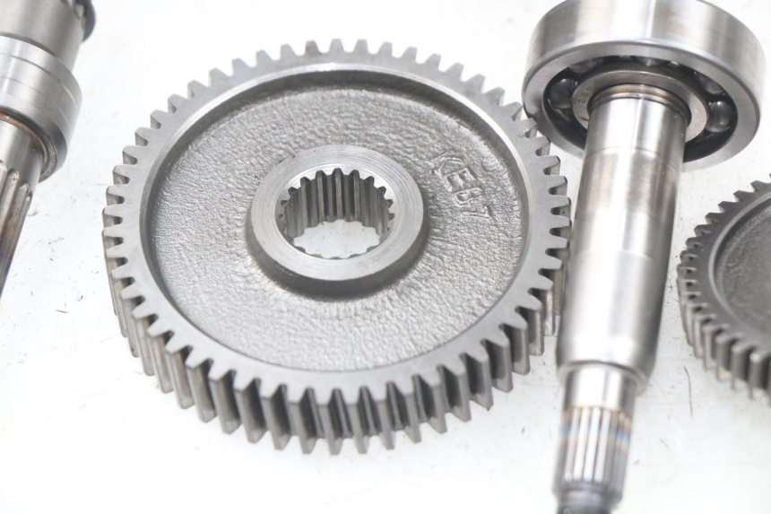 photo de RUEDA TRASERA ENGRANAJES KYMCO AGILITY FR 2T 50 (2012 - 2017) - Recambio usado revisado