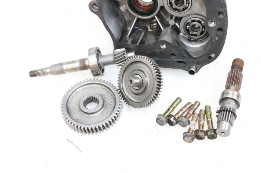 photo de RUEDA TRASERA ENGRANAJES KYMCO AGILITY PREMIUM 50 (2007 - 2010) - Estado de la superficie y material