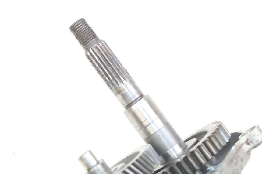 photo de TRANSMISIÓN DE LA RUEDA MBK BOOSTER SPIRIT 50 (1999 - 2003) - Primer plano técnico