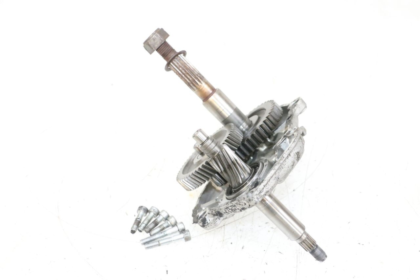 photo de RUEDA TRASERA ENGRANAJES MBK BOOSTER SPIRIT NAKED 50 (2004 - 2017) - Primer plano técnico