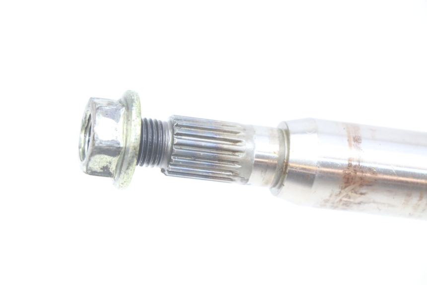 photo de TRANSMISIÓN DE LA RUEDA SUZUKI BURGMAN 125 (2007 - 2014) - Primer plano técnico