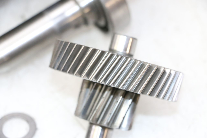 photo de TRANSMISIÓN DE LA RUEDA SUZUKI BURGMAN 125 (2007 - 2014) - Zoom calidad de ocasión