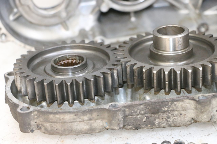 photo de RUEDA TRASERA ENGRANAJES SUZUKI BURGMAN 650 (2013 - 2020) - Otra vista del artículo