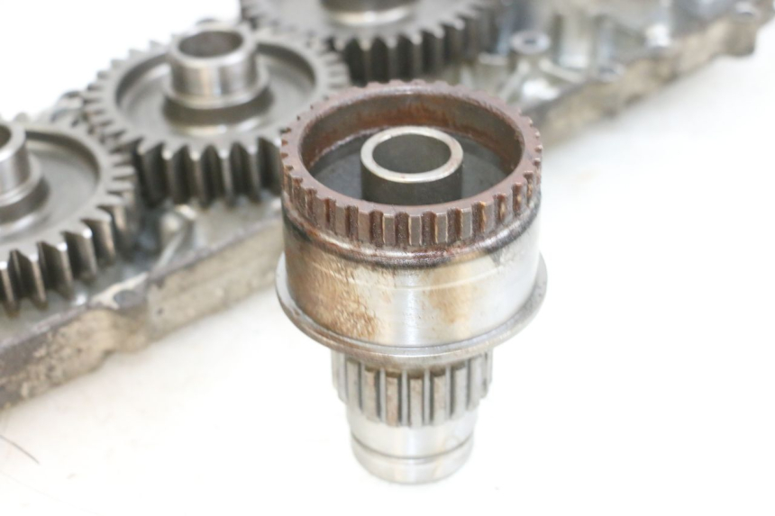 photo de RUEDA TRASERA ENGRANAJES SUZUKI BURGMAN 650 (2013 - 2020) - Zoom sobre los componentes