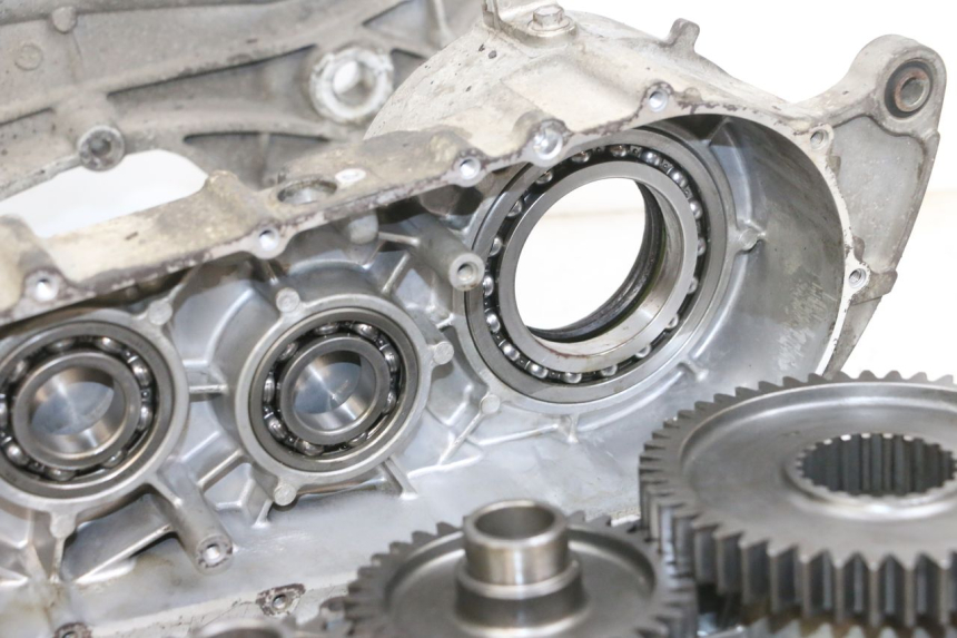 photo de RUEDA TRASERA ENGRANAJES SUZUKI BURGMAN 650 (2013 - 2020) - Primer plano técnico