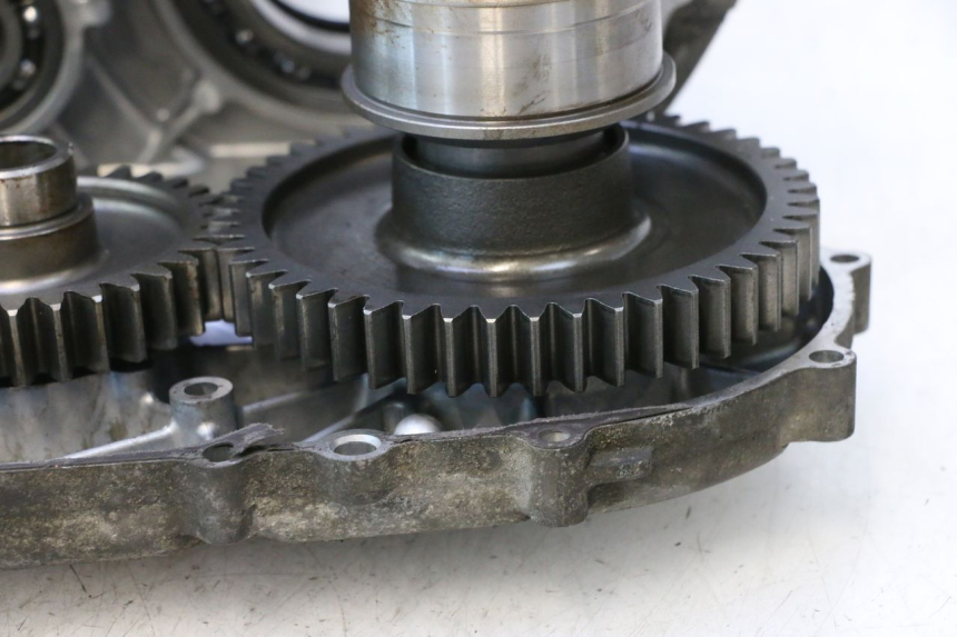 photo de RUEDA TRASERA ENGRANAJES SUZUKI BURGMAN EXECUTIVE ABS 650 (2006 - 2012) - Detalles de los puntos de fijación