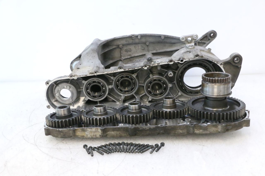 photo de RUEDA TRASERA ENGRANAJES SUZUKI BURGMAN EXECUTIVE ABS 650 (2006 - 2012) - Estado de la superficie y material