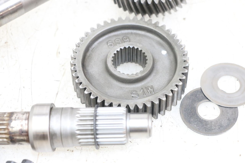 photo de TRANSMISIÓN DE LA RUEDA YAMAHA BW'S BWS 125 (2010 - 2013) - Detalles de los puntos de fijación