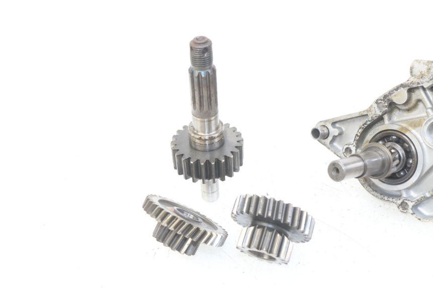 photo de TRANSMISIÓN DE LA RUEDA SUZUKI CP 80 (1985 - 1996) - Detalles de los puntos de fijación