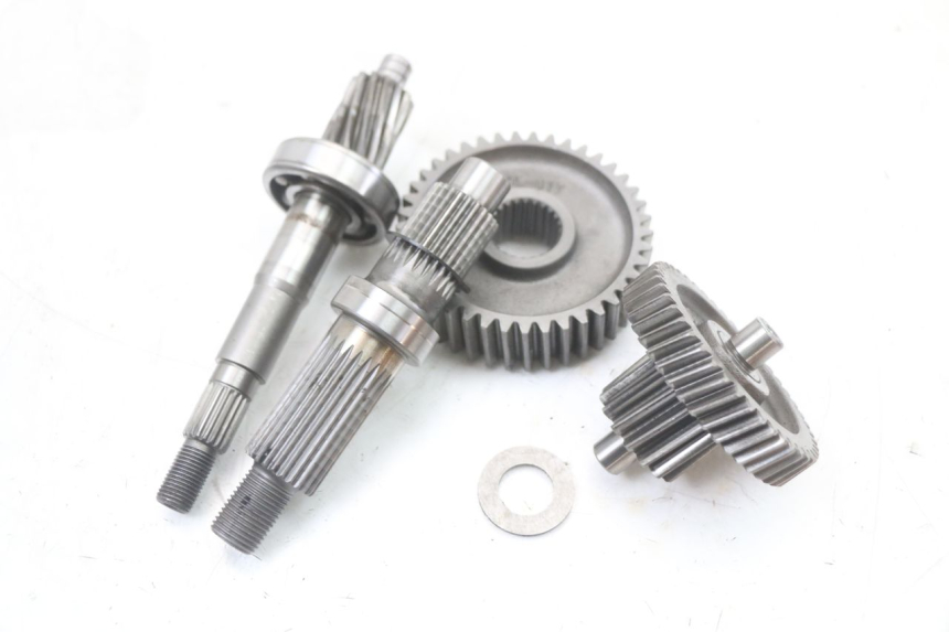 photo de RUEDA TRASERA ENGRANAJES PEUGEOT DJANGO 125 (2014 - 2017) - Otra vista del artículo