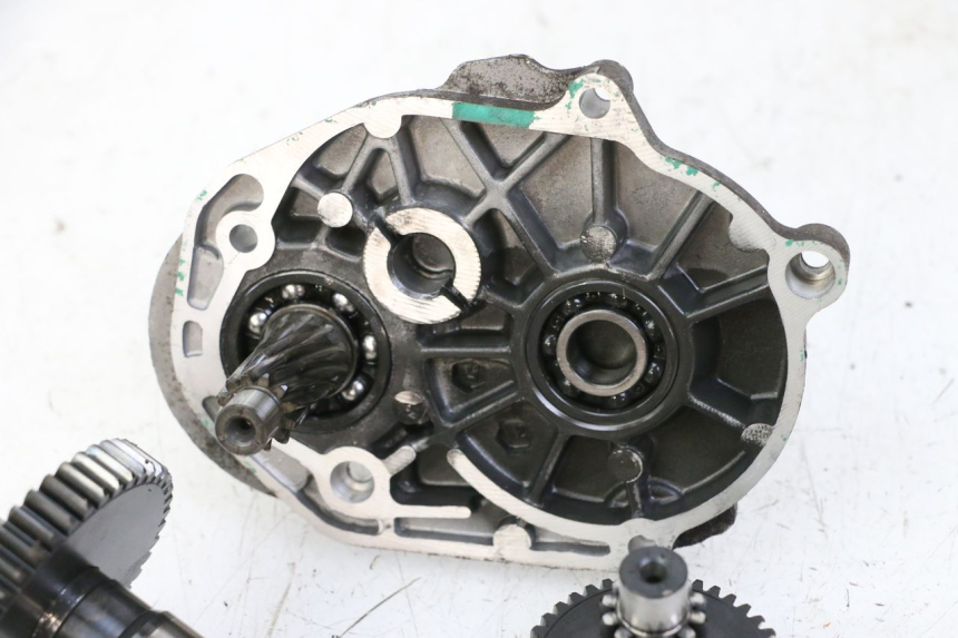 photo de RUEDA TRASERA ENGRANAJES PEUGEOT ELYSTAR 50 (2002 - 2014) - Marcados y referencias originales